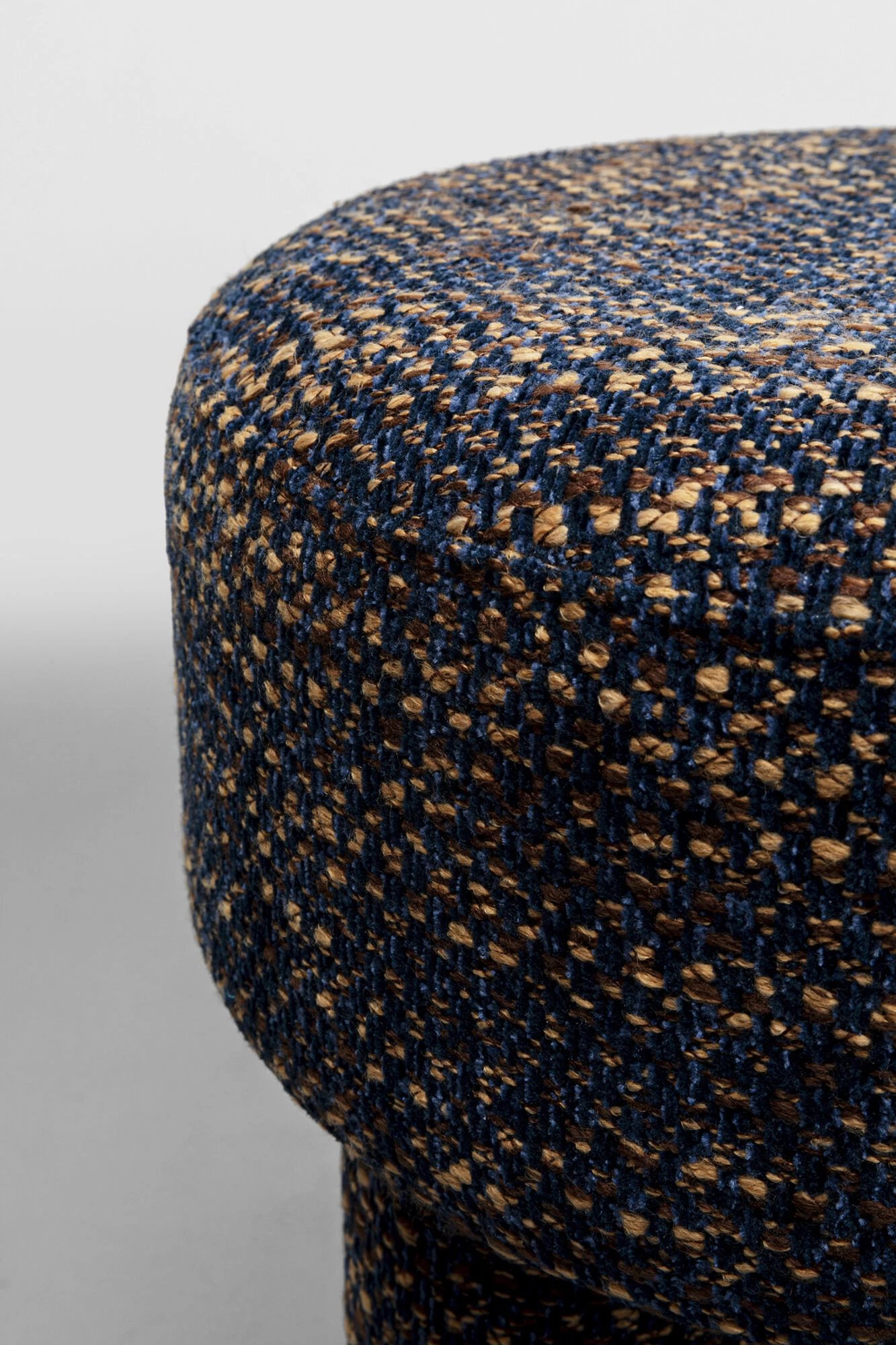 Hocker Tripod Blau Ø36cm – Bild 3