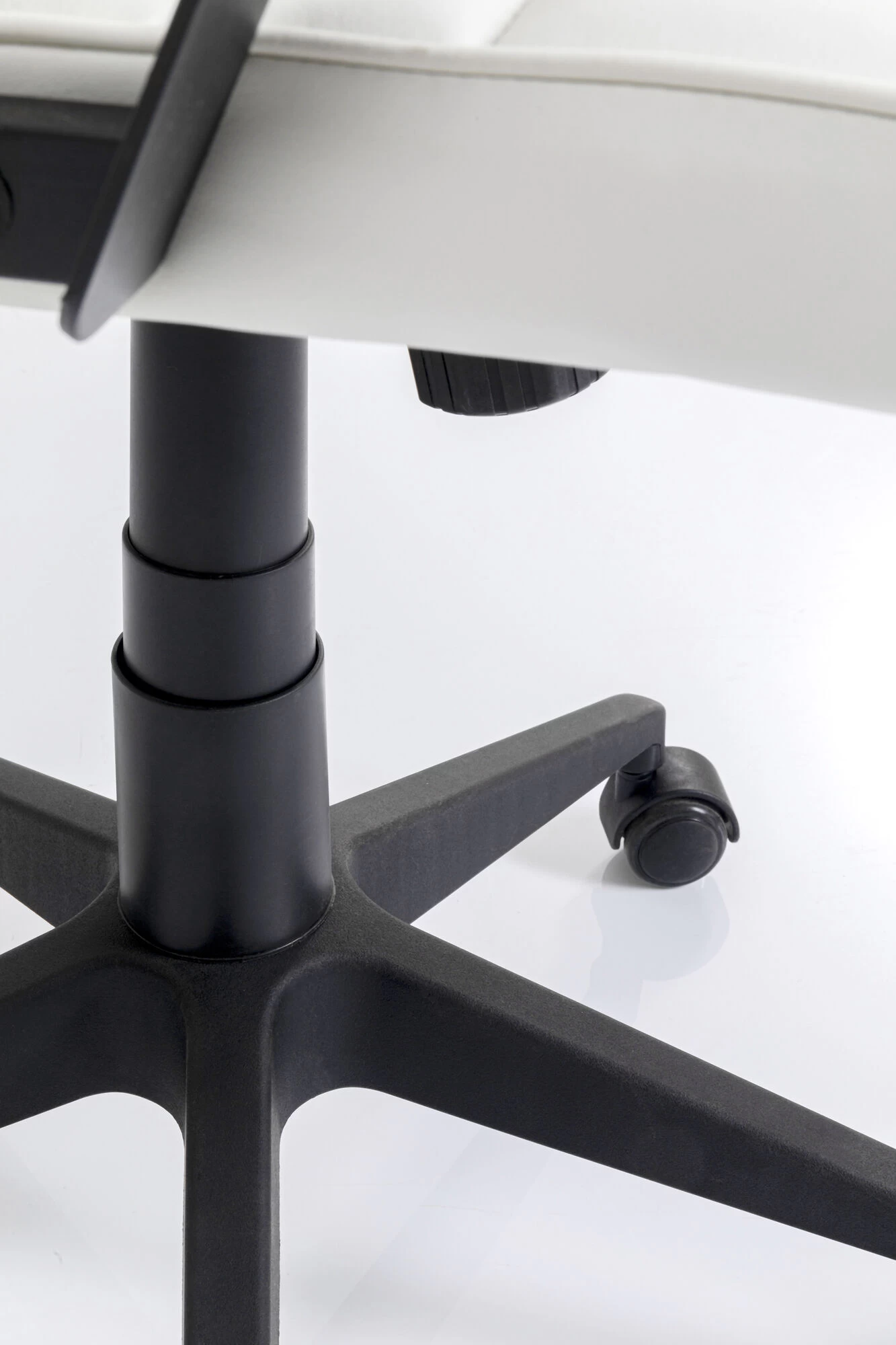 Bürostuhl Labora Weiß – Bild 11