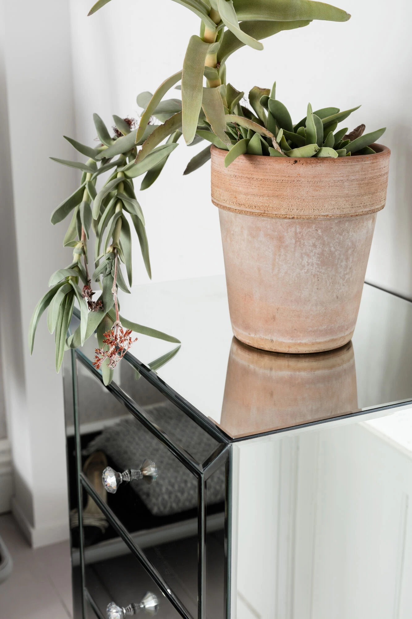 Hochkommode Luxury 5 Schübe – Bild 15