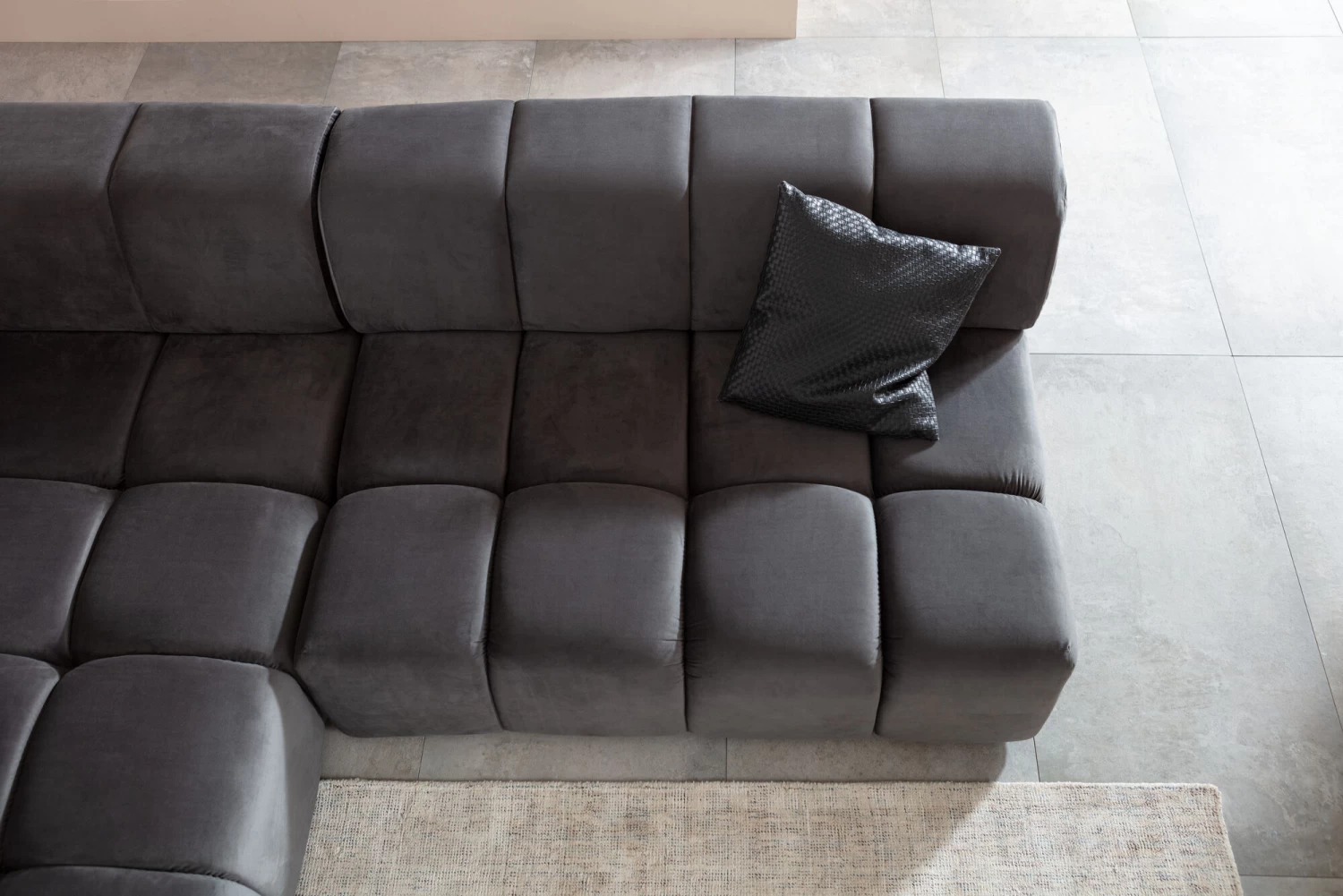 Ecksofa Belami Velvet Grau Links – Bild 4