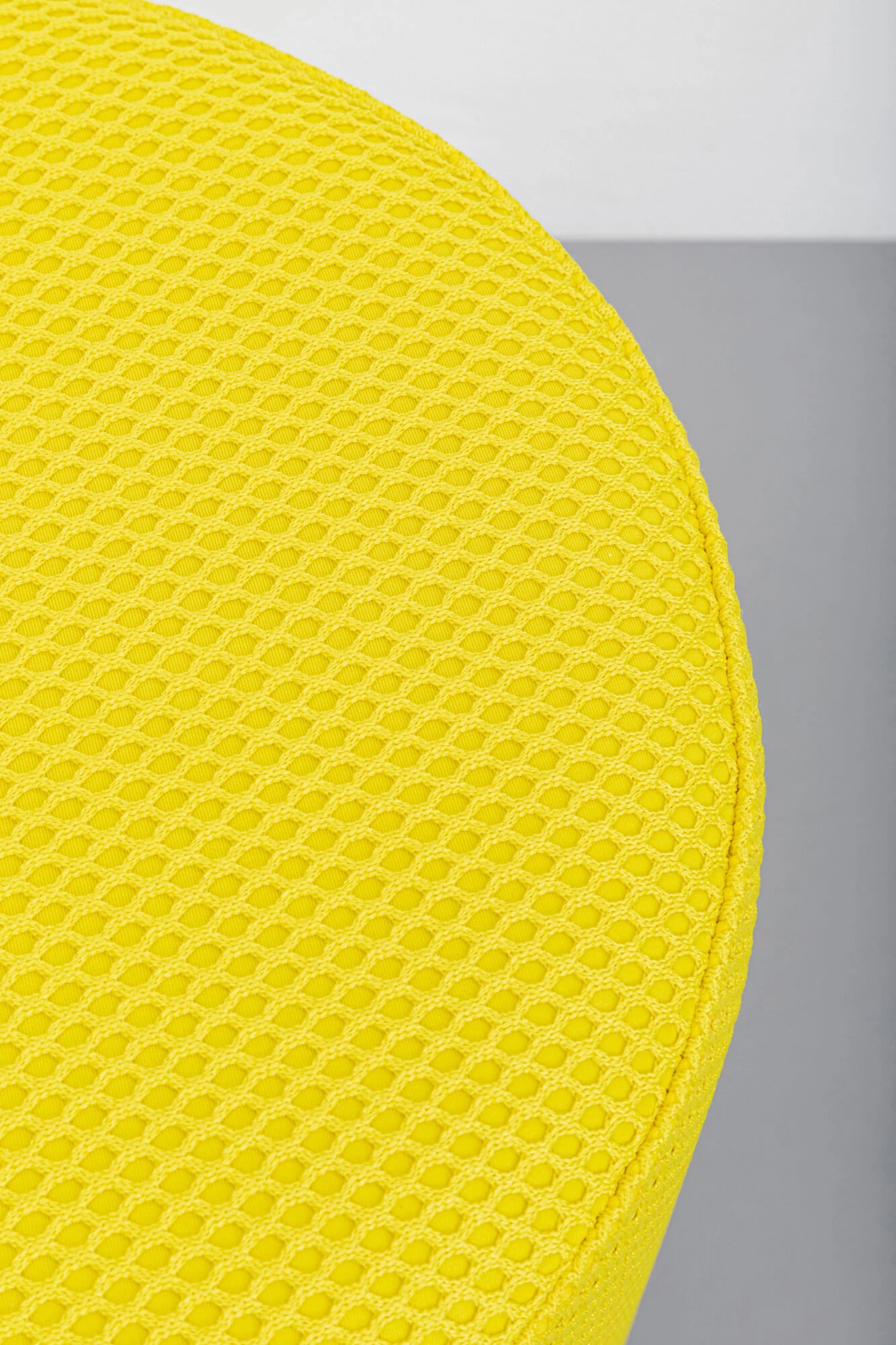 Hocker Jody Gelb Mesh Schwarz Ø35cm – Bild 3