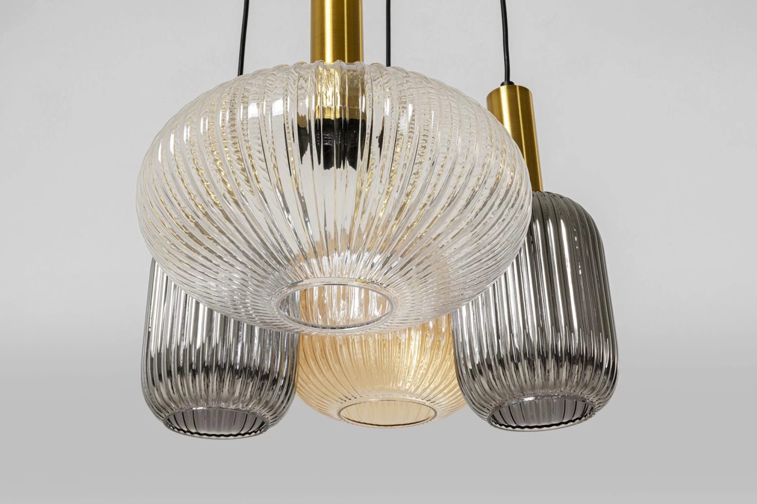 Hängeleuchte Lobby Quattro Ø50cm – Bild 4