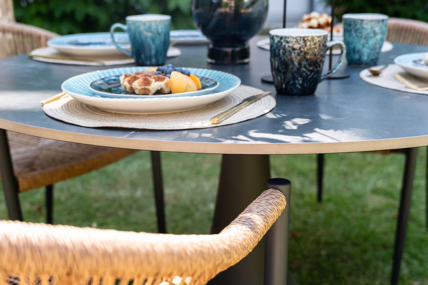 Tisch Grande Possibilita Schwarz Outdoor Ă110cm â Bild 5