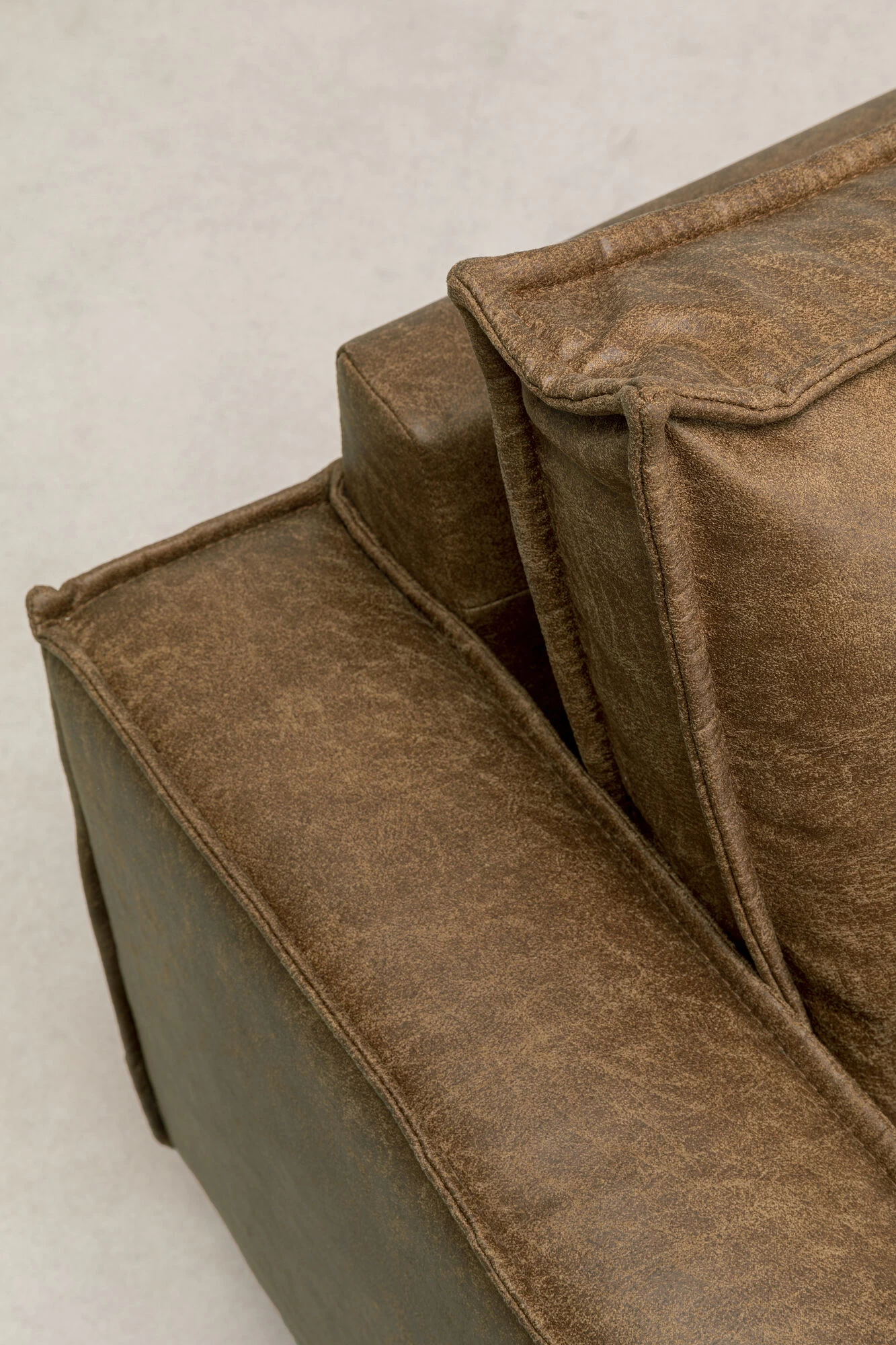 Sofa Neo 2-Sitzer Tobacco – Bild 16