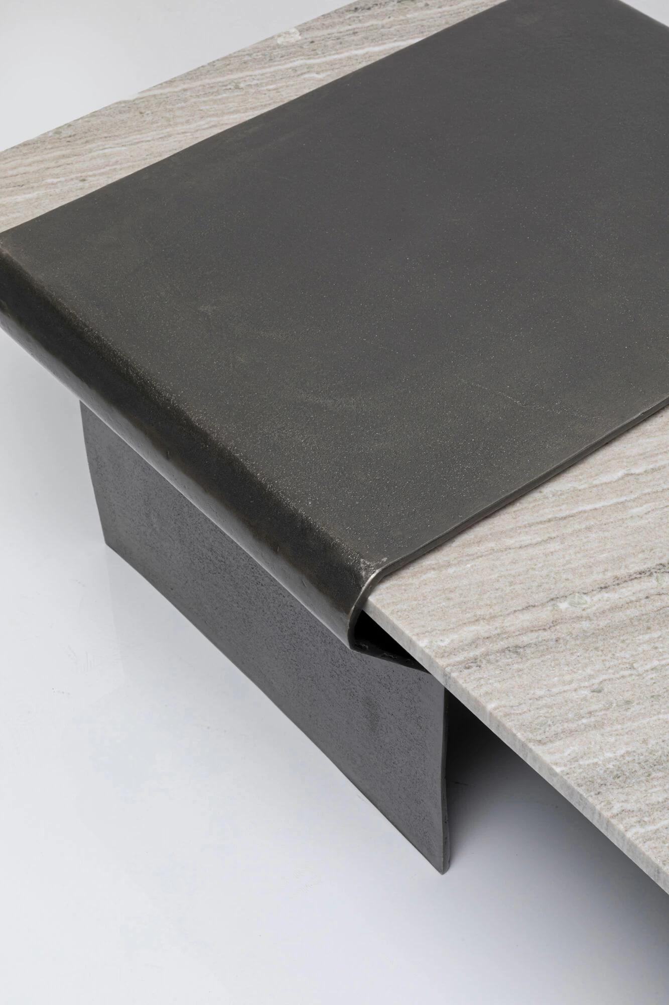 Couchtisch Montagna 142x70cm – Bild 9