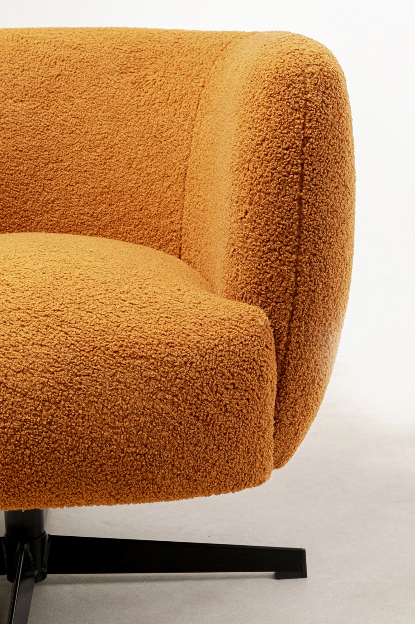 Drehsessel Peony Fuzzy Brown – Bild 7