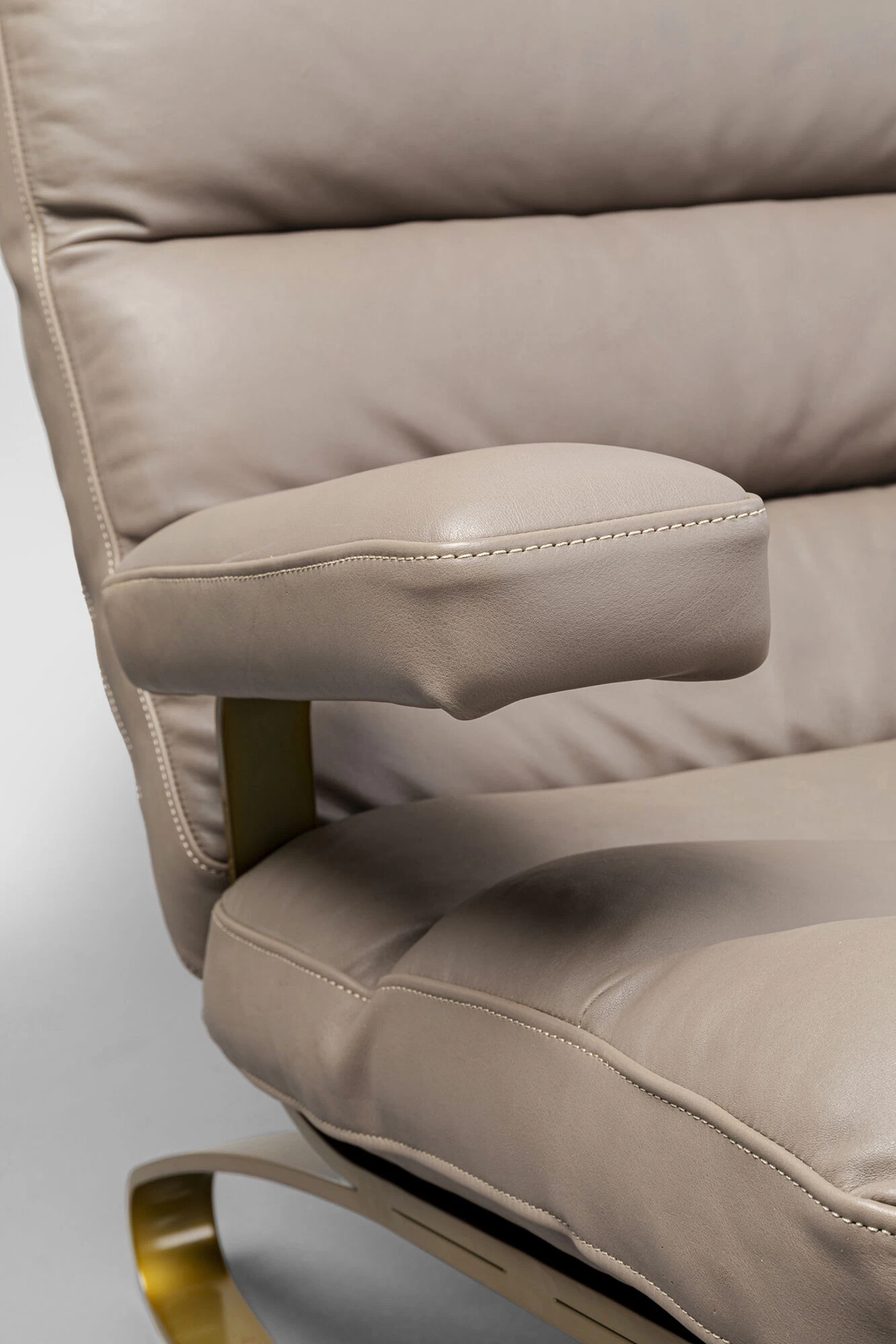 Sessel + Hocker Novel – Bild 10