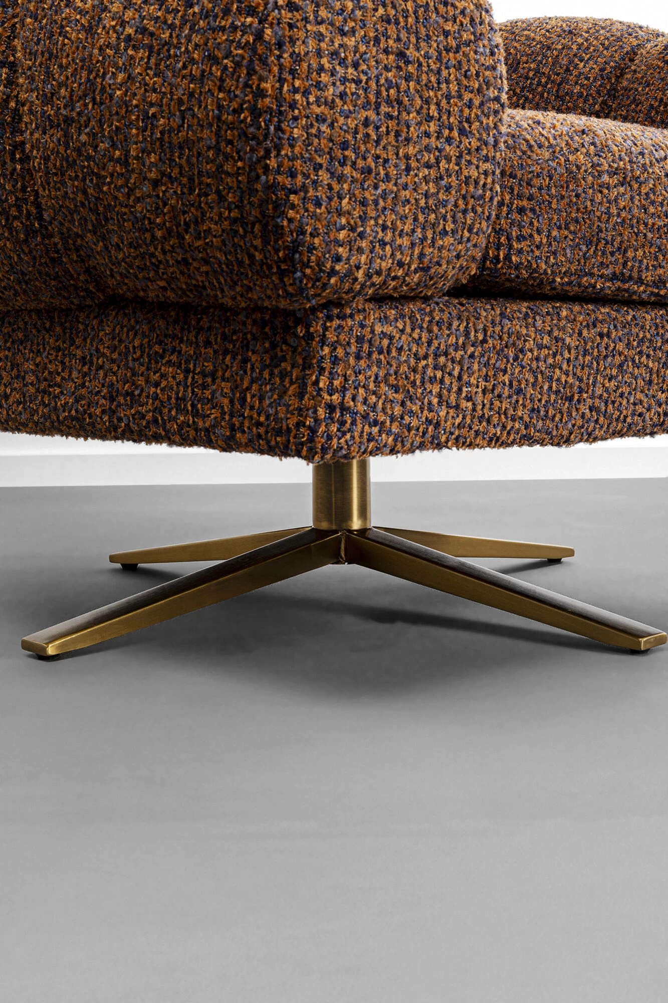 Drehsessel Janno Braun – Bild 6